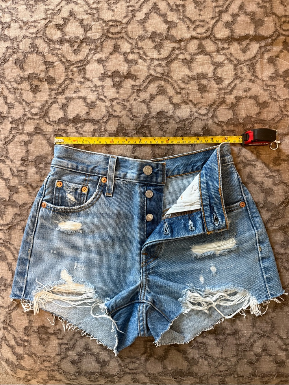 501® ORIGINAL FIT HIGH RISE WOMEN'S SHORTS